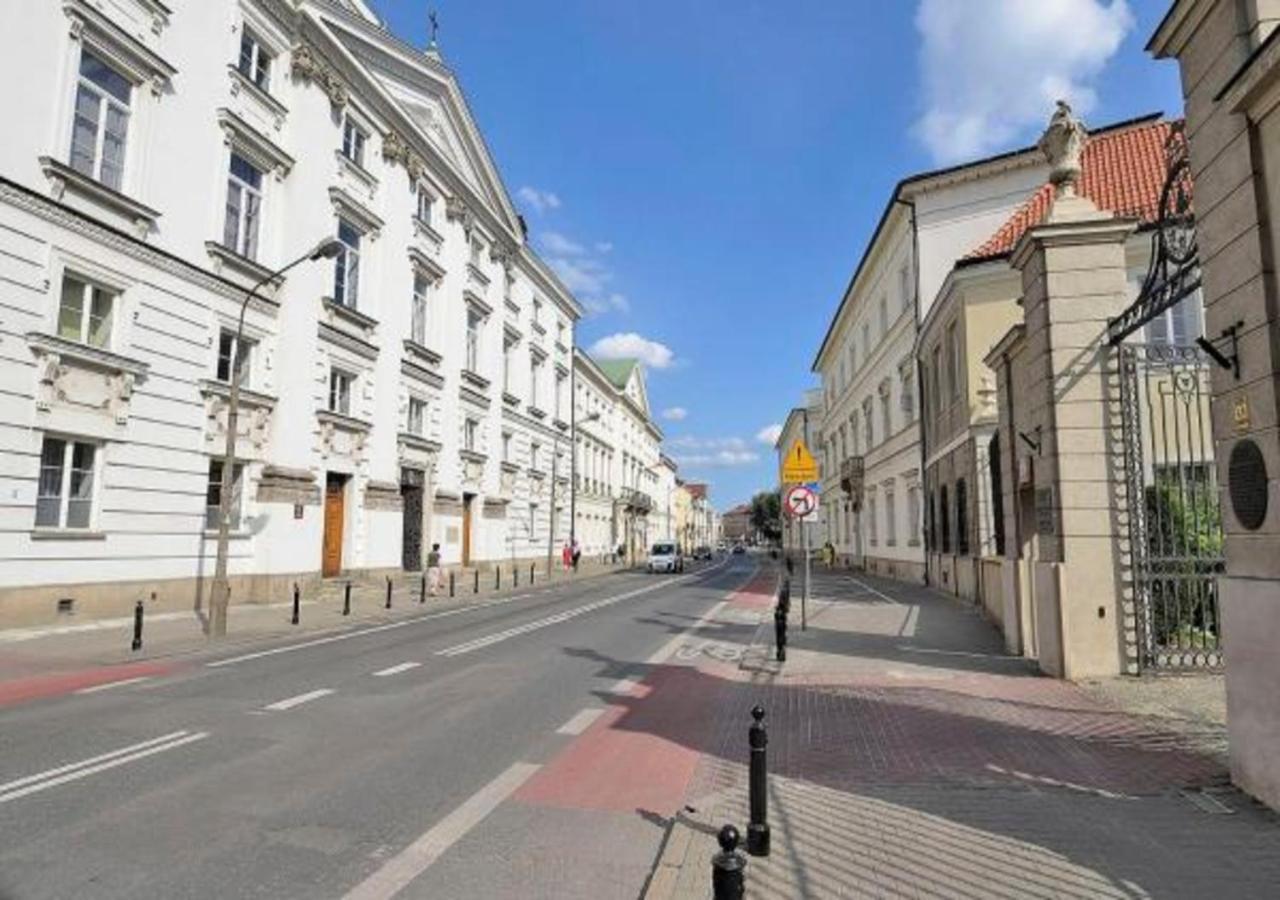 Miodowa Street P&O Serviced Apartments Varsovie Extérieur photo