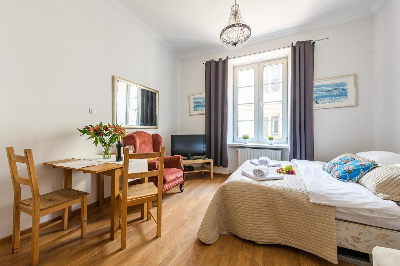 Miodowa Street P&O Serviced Apartments Varsovie Extérieur photo