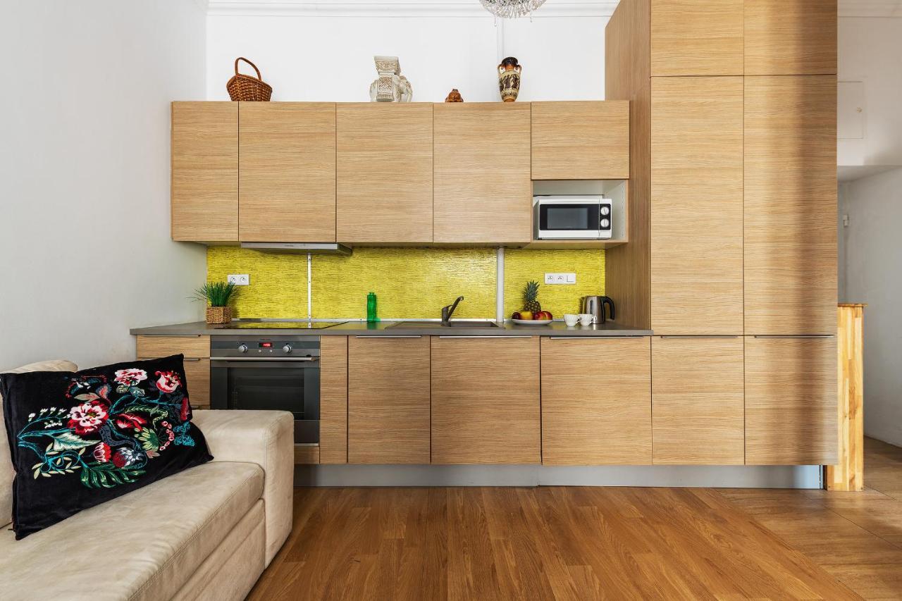 Miodowa Street P&O Serviced Apartments Varsovie Extérieur photo